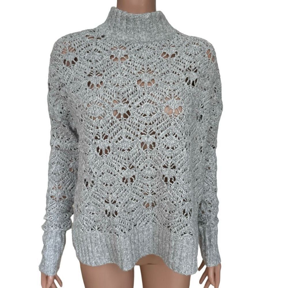 American Eagle Womens Pullover Open Stitch Sweater Long Sleeve gray Size M